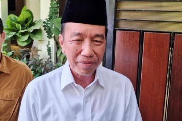Jokowi Beri Arahan ke Kader PSI di Makassar, Pidato Dinanti Arah Politik Baru